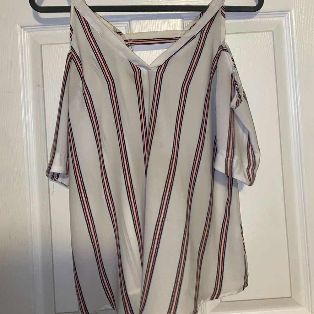 Cute flowy striped shirt
